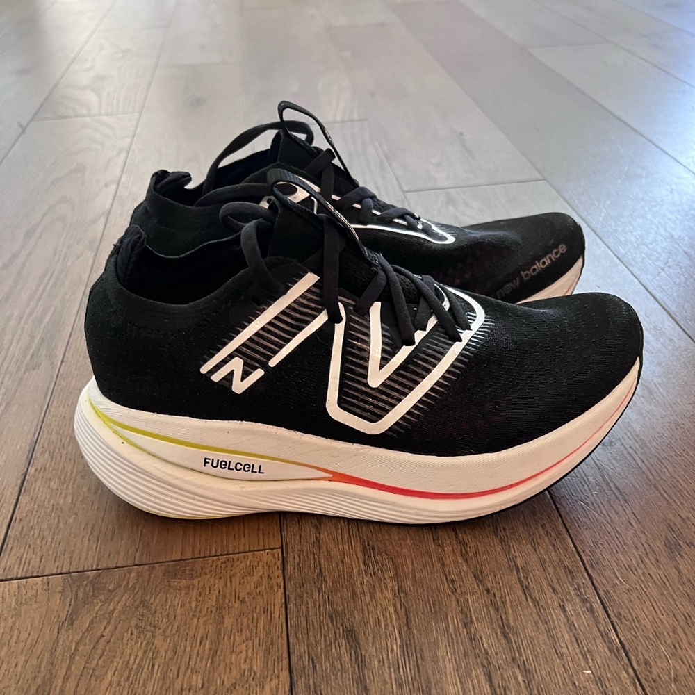 Women’s New Balance FuelCell SuperComp Trainers (sz 7.5)